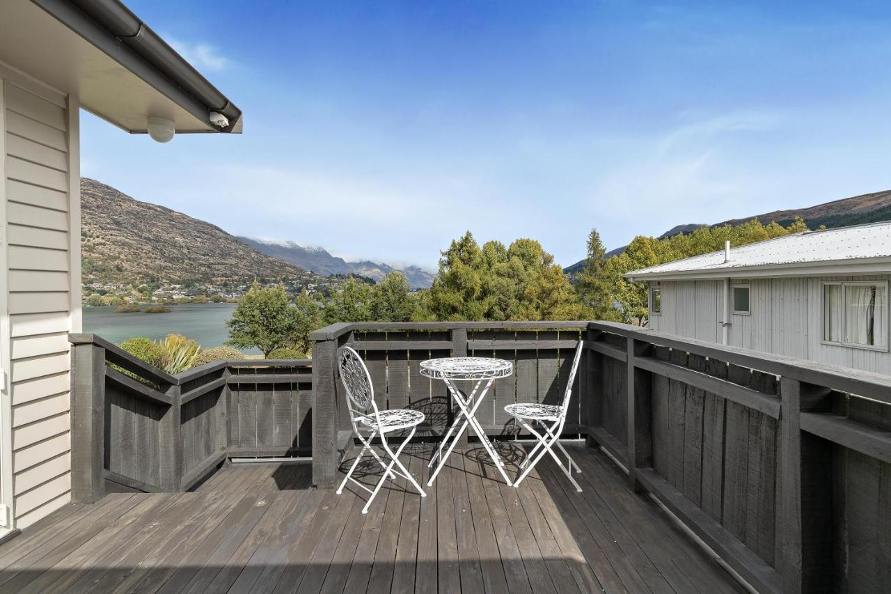 Lake And Mountain View Living Queenstown Exterior foto